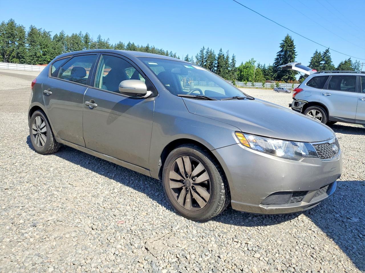 2013 KIA FORTE — фото 4