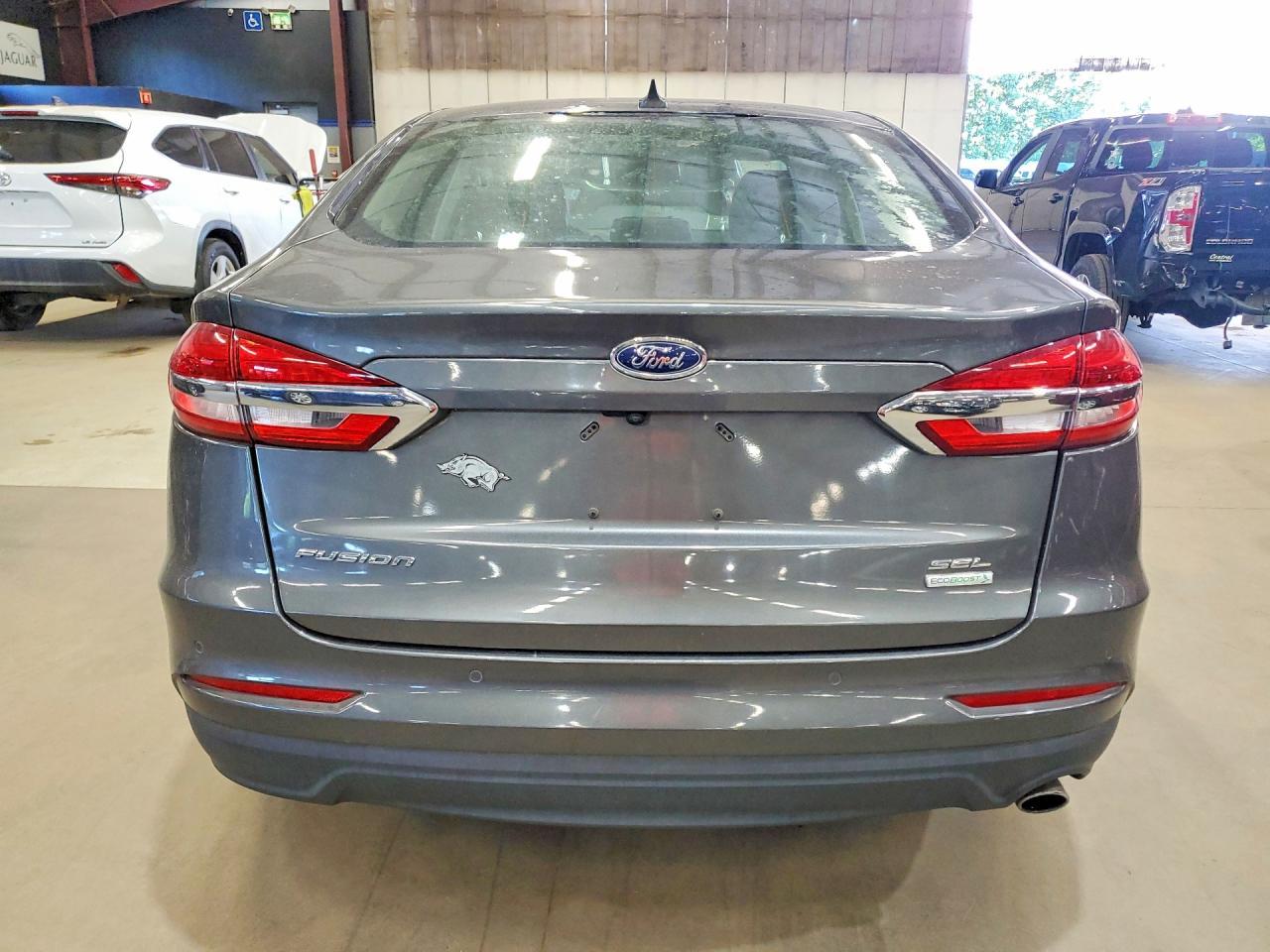 FORD FUSION