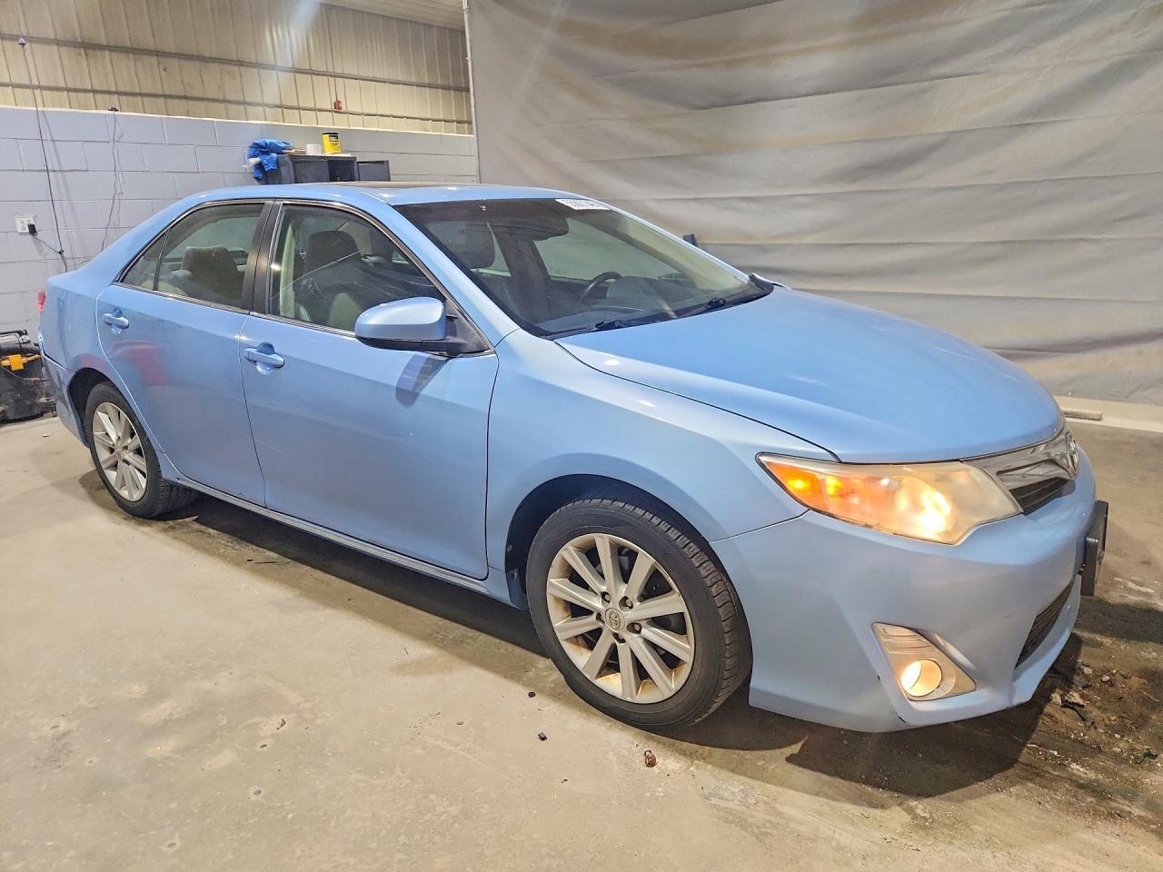 2012 TOYOTA CAMRY — фото 4
