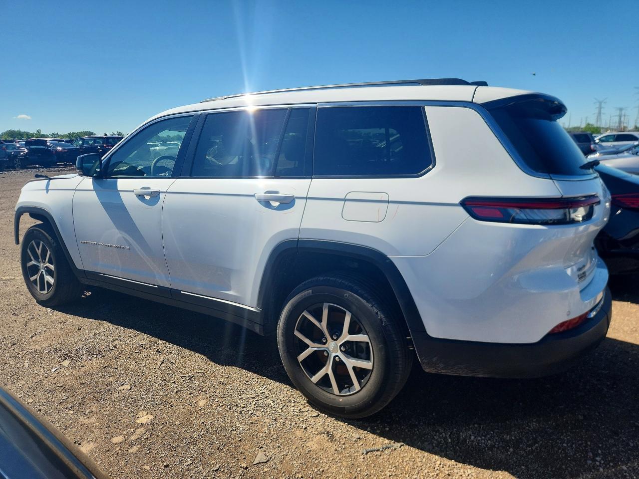 2023 JEEP GRAND CHEROKEE — фото 2