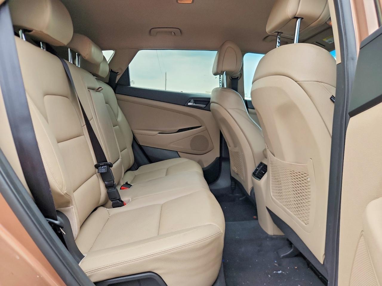 2016 HYUNDAI TUCSON — фото 10
