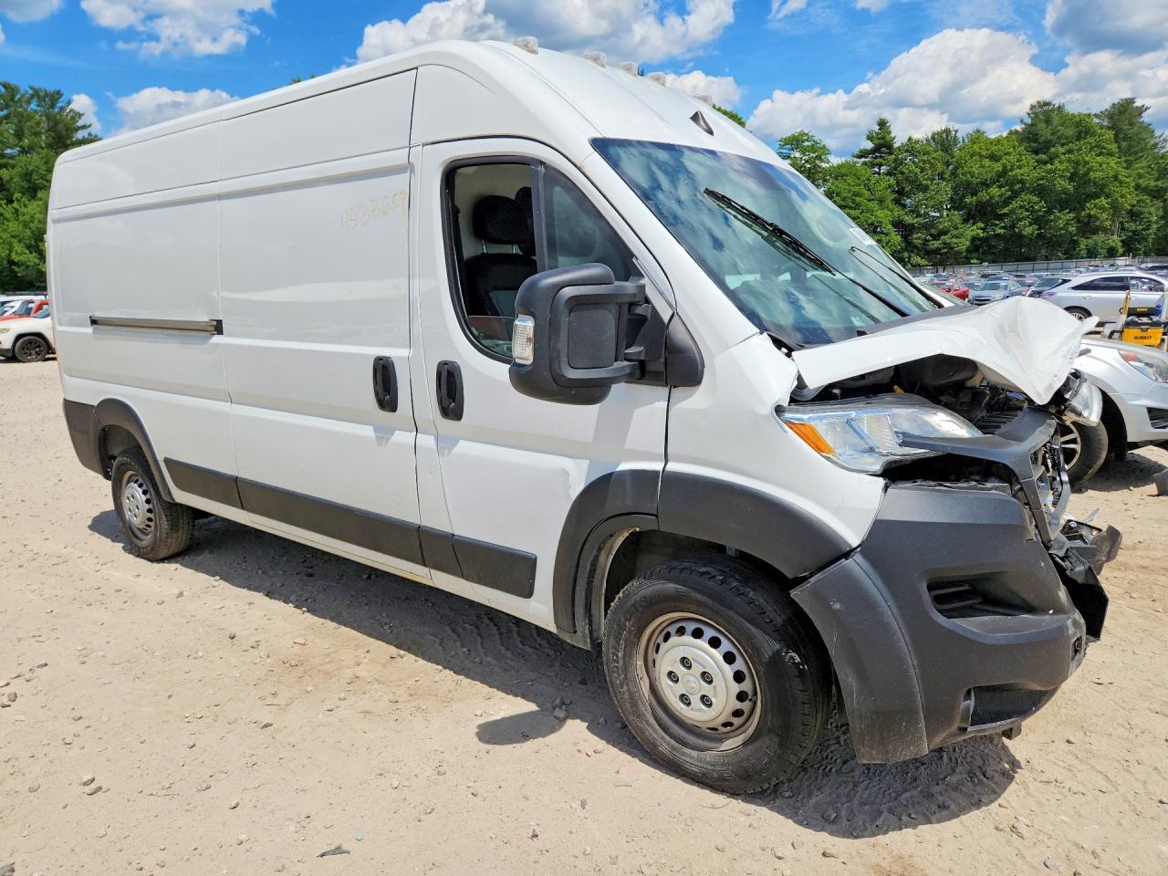 2024 RAM PROMASTER 2500 — фото 4