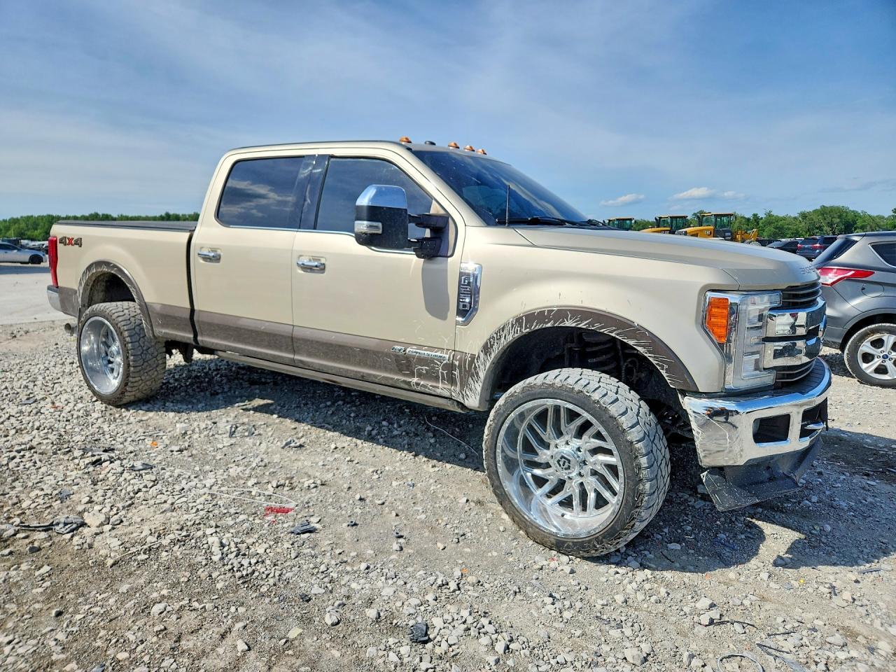 2017 FORD F-250 — фото 4