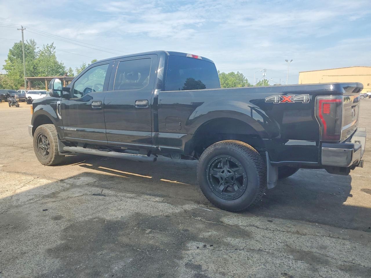 2017 FORD F-250 — фото 2