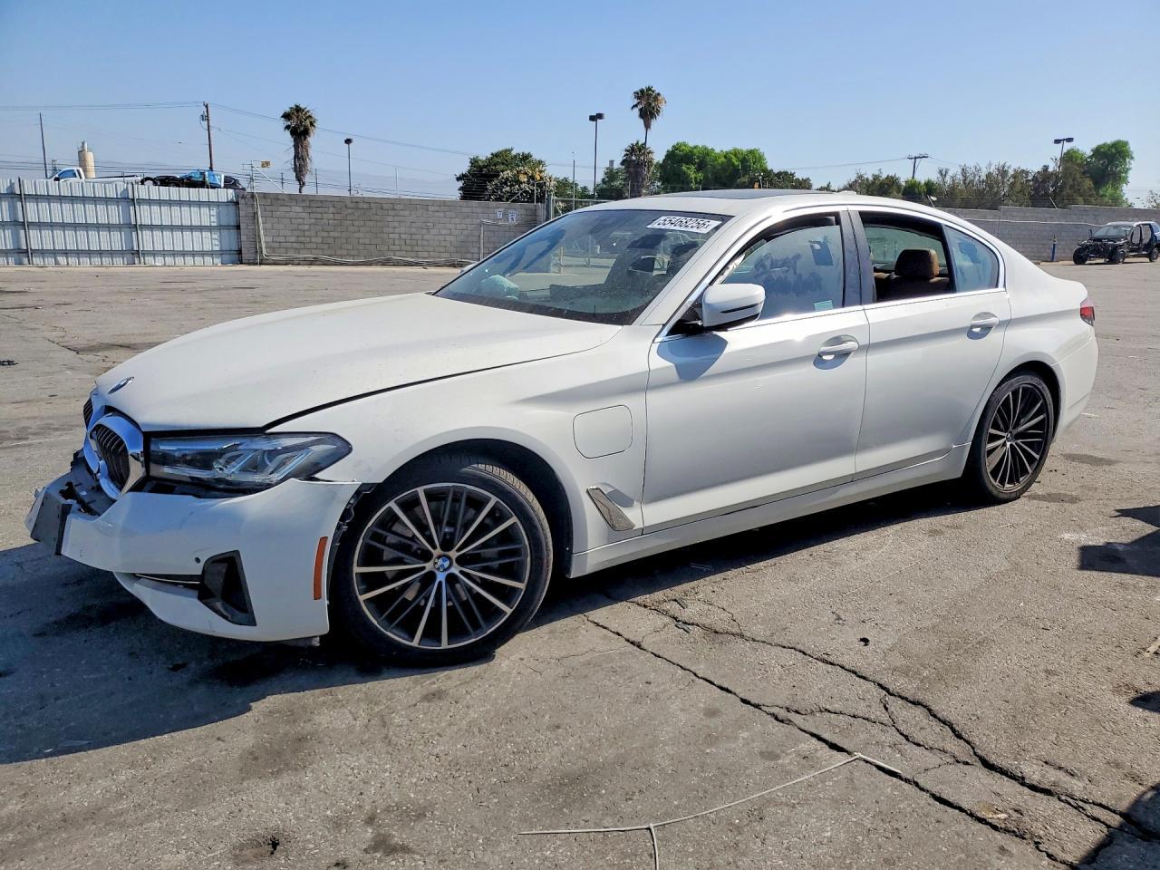 2021 BMW 5 SERIES — фото 1