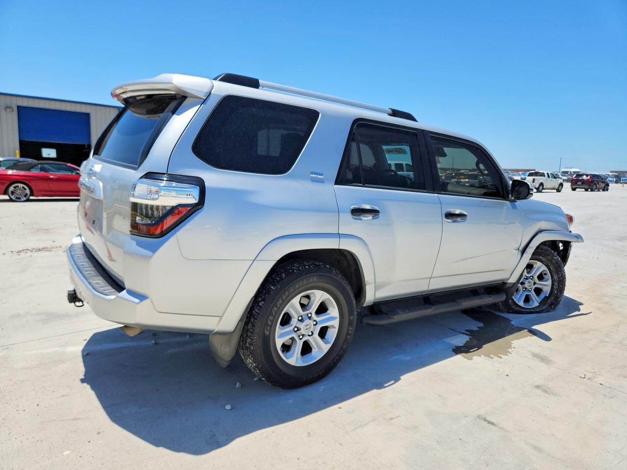 2022 TOYOTA 4RUNNER — фото 3