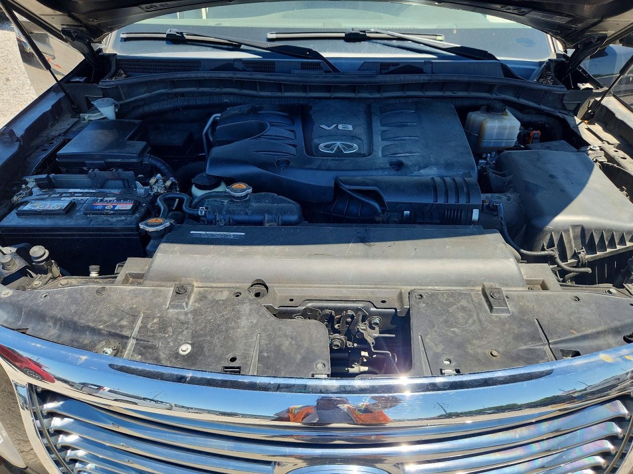INFINITI QX80