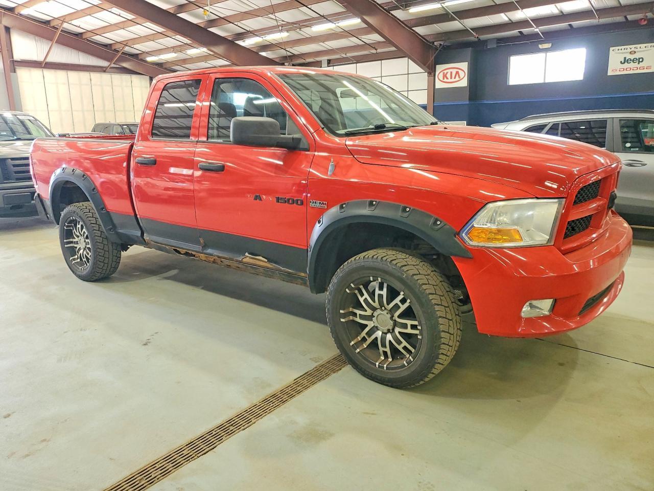 2012 DODGE RAM 1500 — фото 4