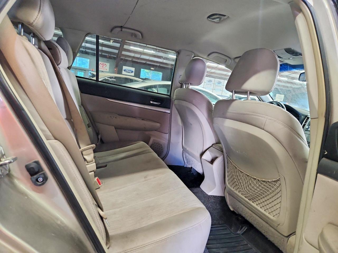 2014 SUBARU OUTBACK — фото 11