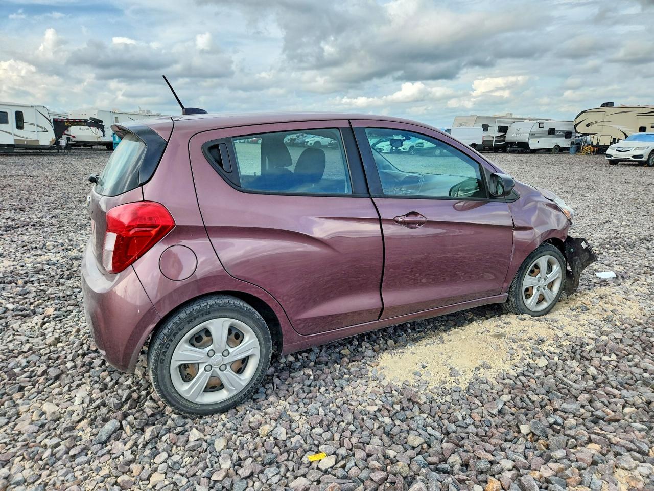 2019 CHEVROLET SPARK — фото 3