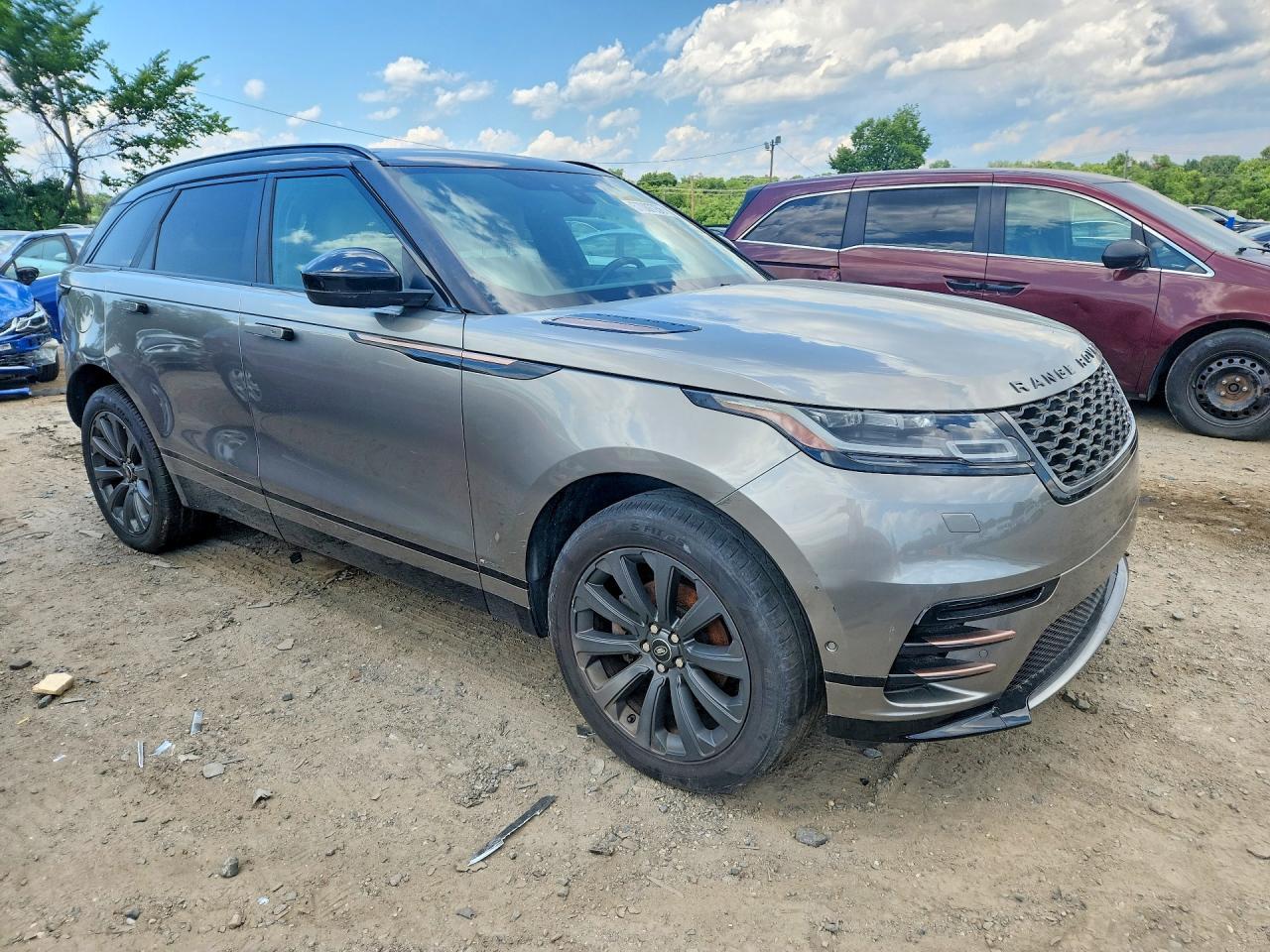 2018 LAND ROVER RANGE ROVER VELAR — фото 4