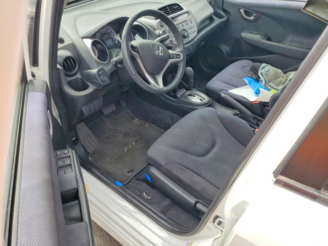 2010 HONDA FIT — фото 8