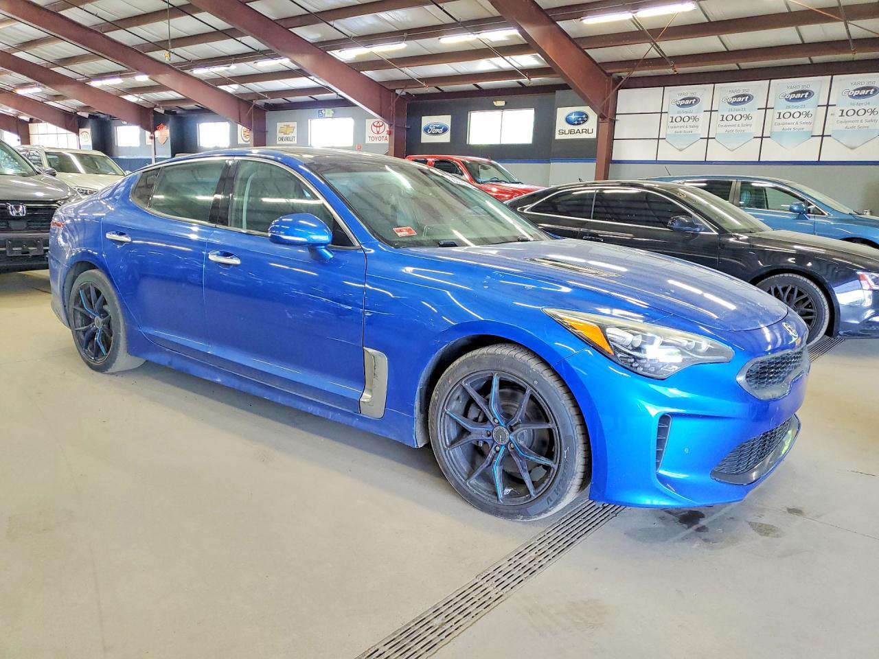 KIA STINGER
