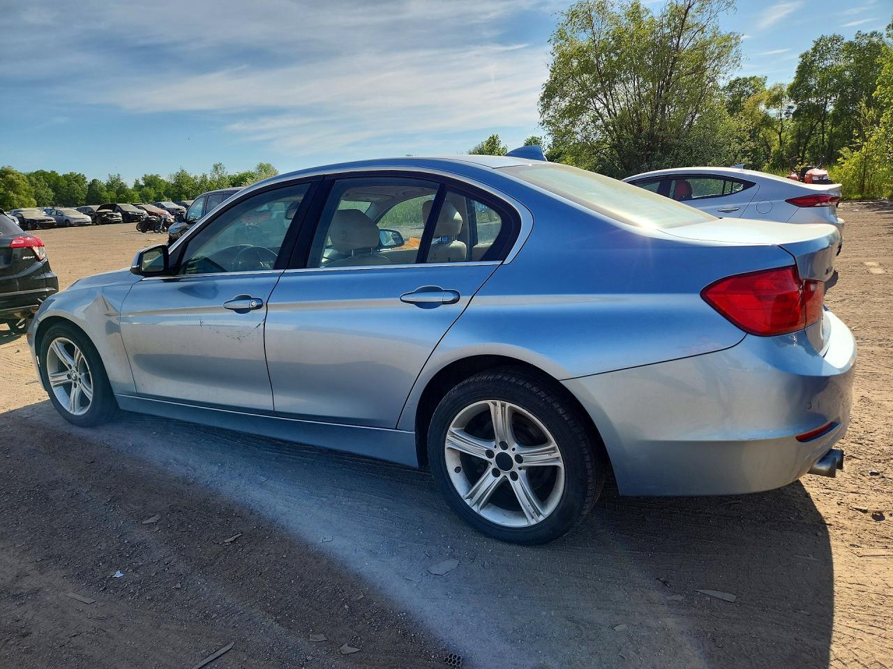 2015 BMW 3 SERIES — фото 2
