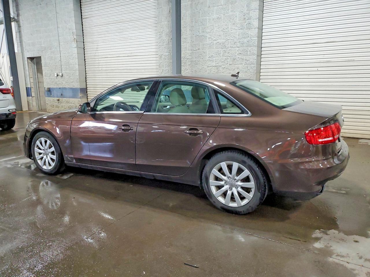 2011 AUDI A4 — фото 2