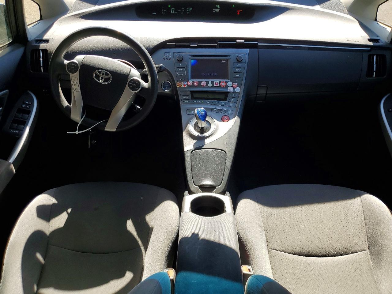 2014 TOYOTA PRIUS — фото 8
