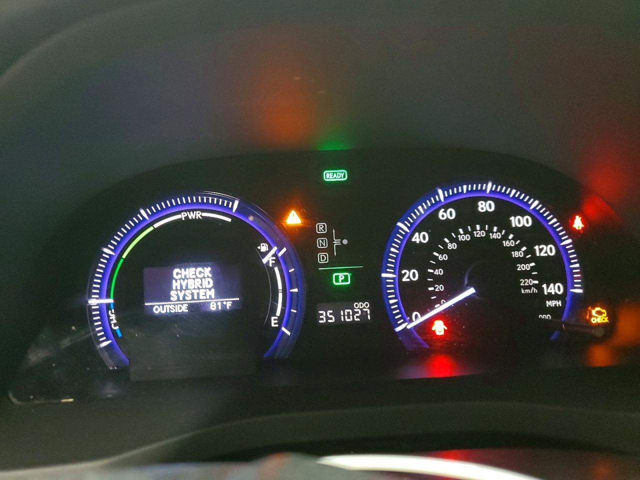 LEXUS HS 250H