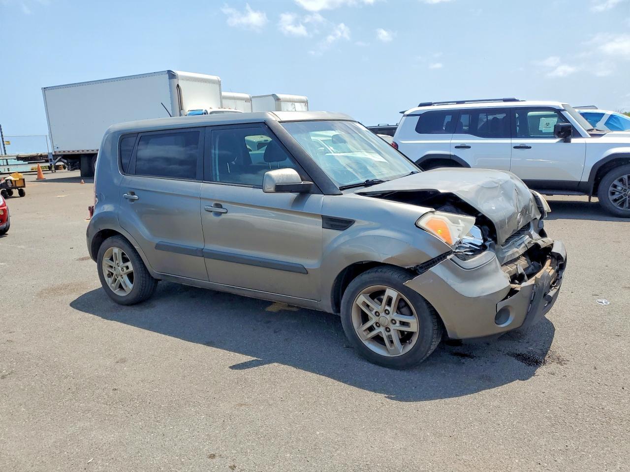 2011 KIA SOUL — фото 4