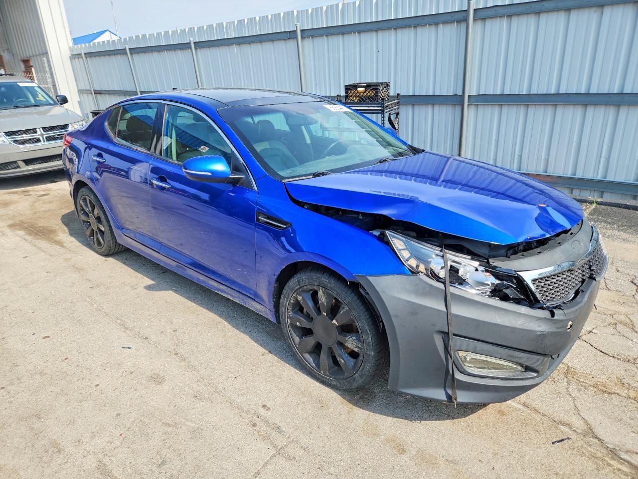 2011 KIA OPTIMA — фото 4