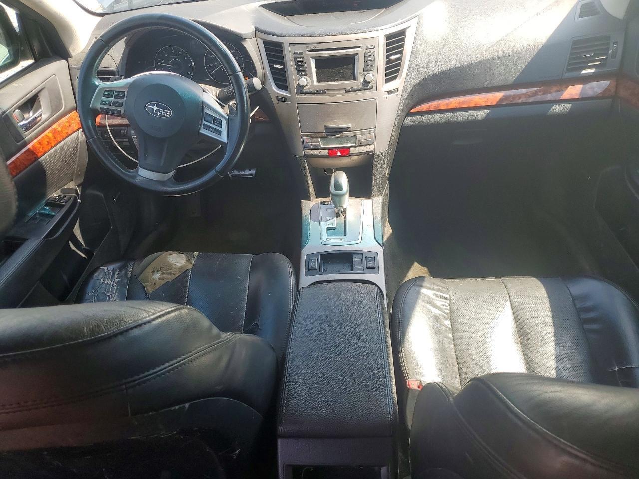 2012 SUBARU OUTBACK — фото 8