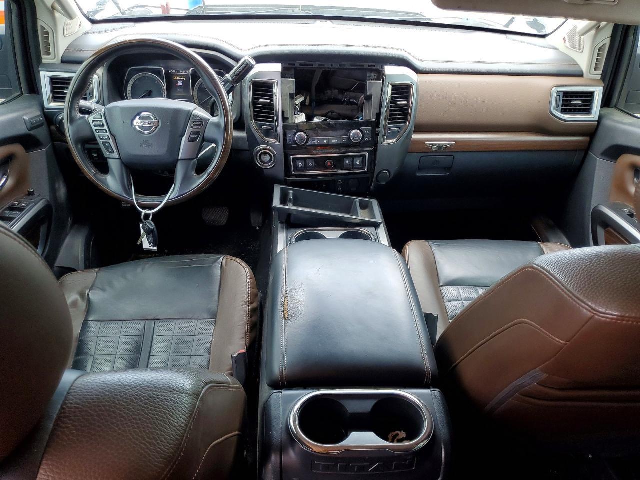 2016 NISSAN TITAN — фото 8