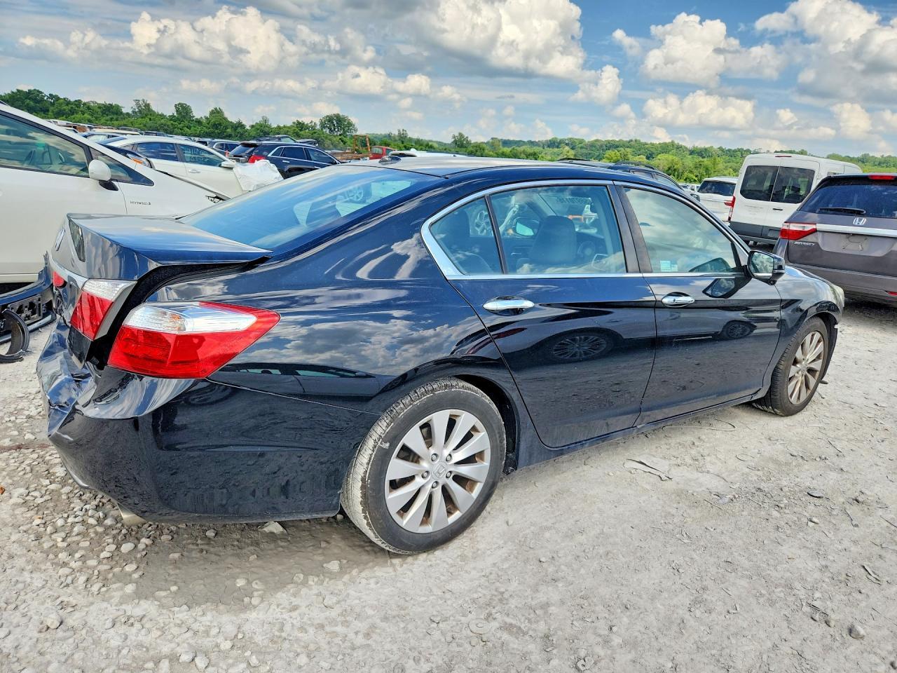 2015 HONDA ACCORD — фото 3