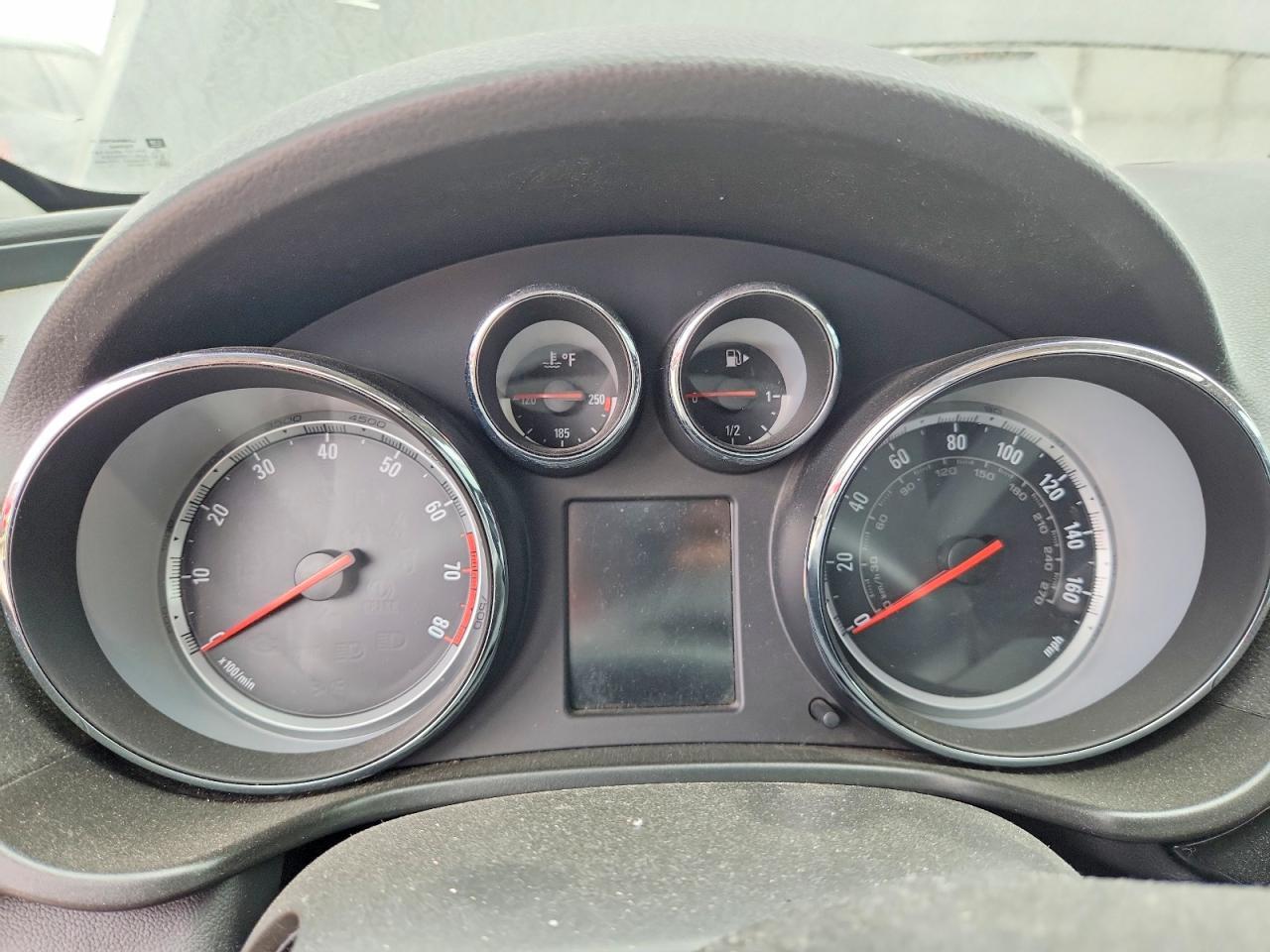 2011 BUICK REGAL — фото 9