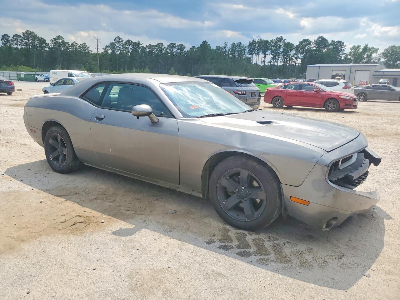 2012 DODGE CHALLENGER — фото 4