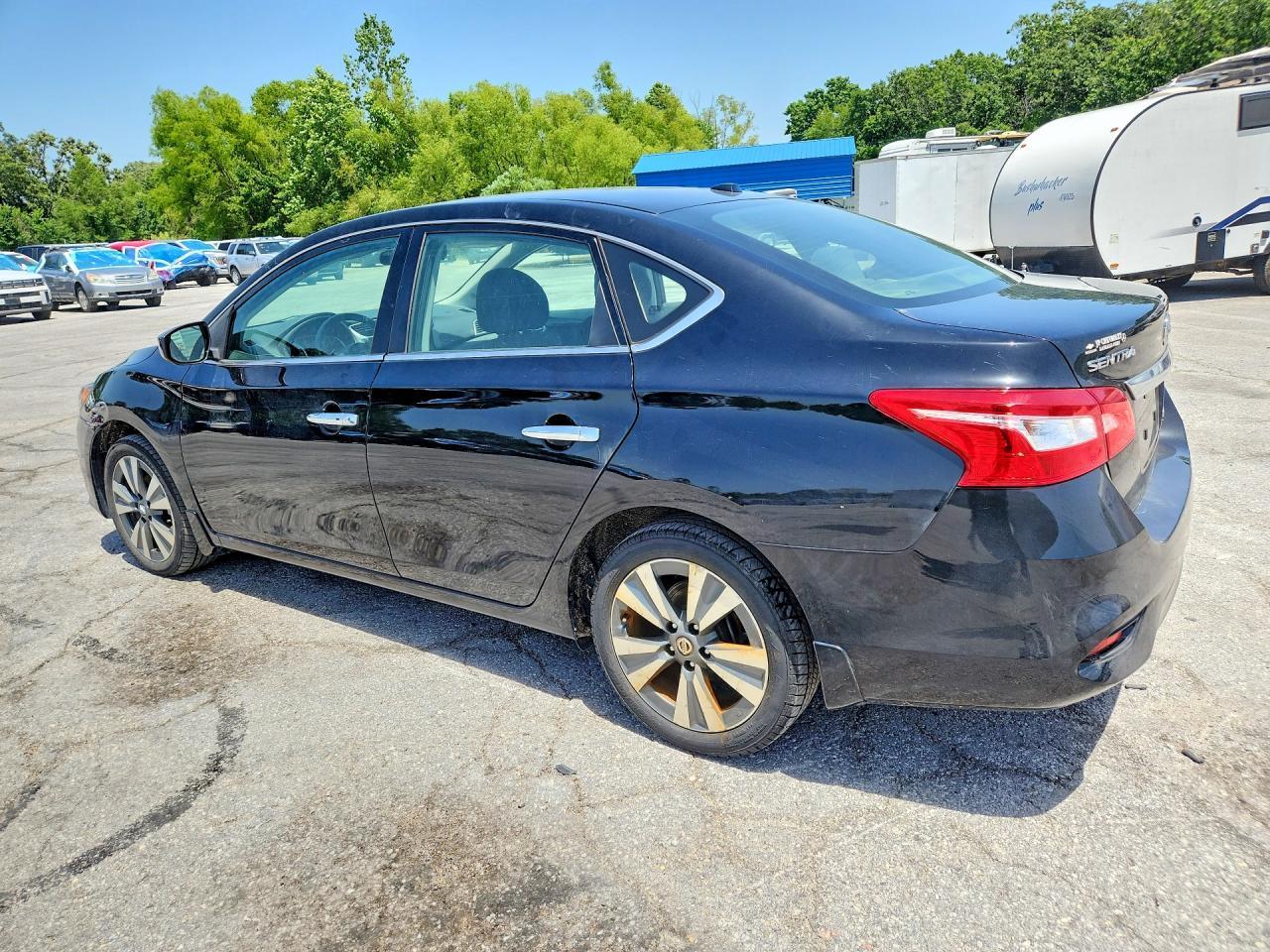 2019 NISSAN SENTRA — фото 2
