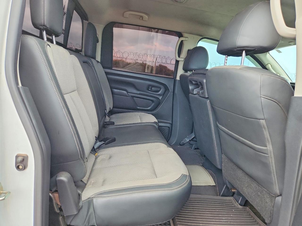 2018 NISSAN TITAN — фото 10