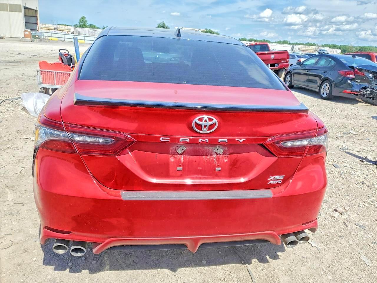 2022 TOYOTA CAMRY — фото 6