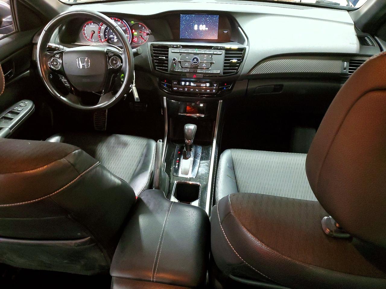 2017 HONDA ACCORD — фото 8