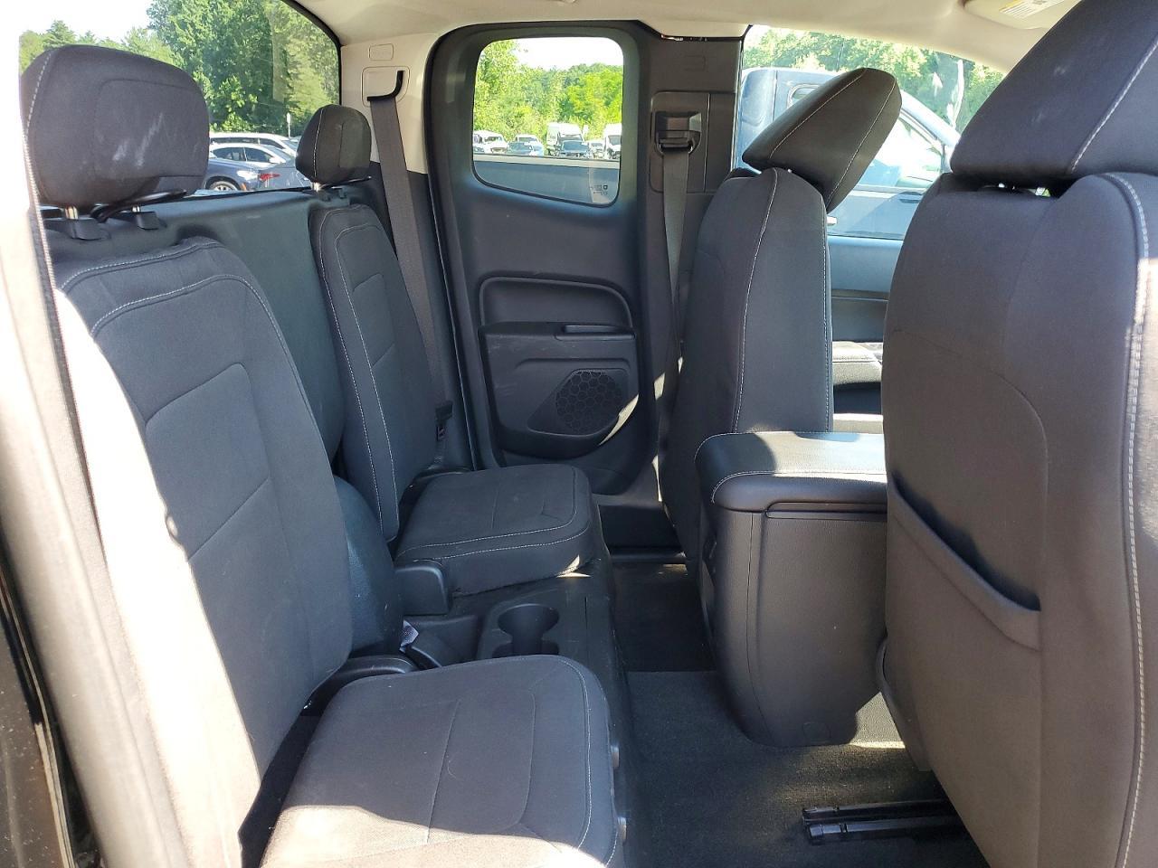 2015 GMC CANYON — фото 10