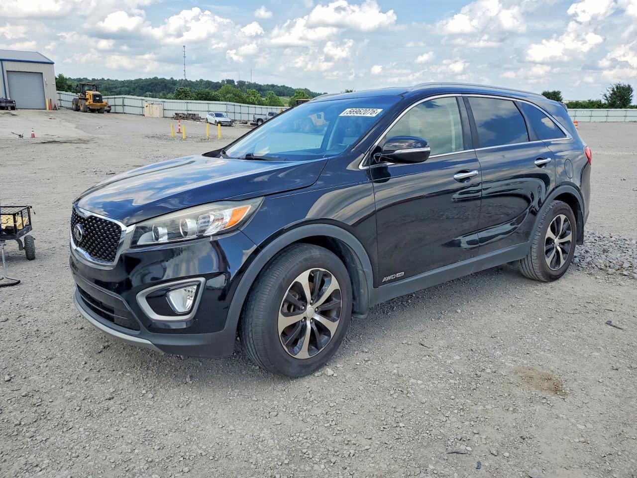 2016 KIA SORENTO — фото 1
