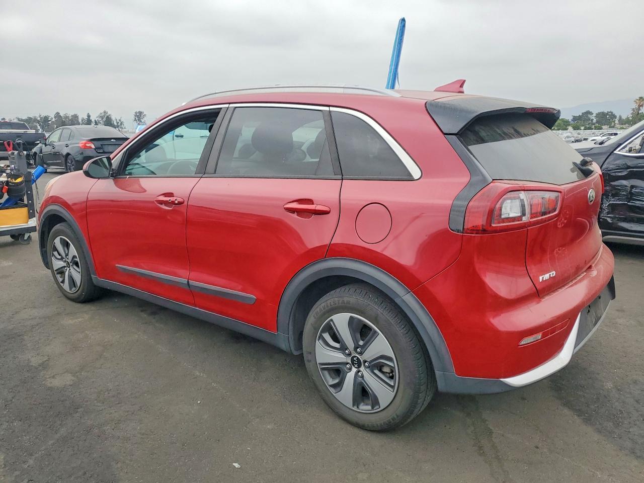 2017 KIA NIRO HYBRID — фото 2