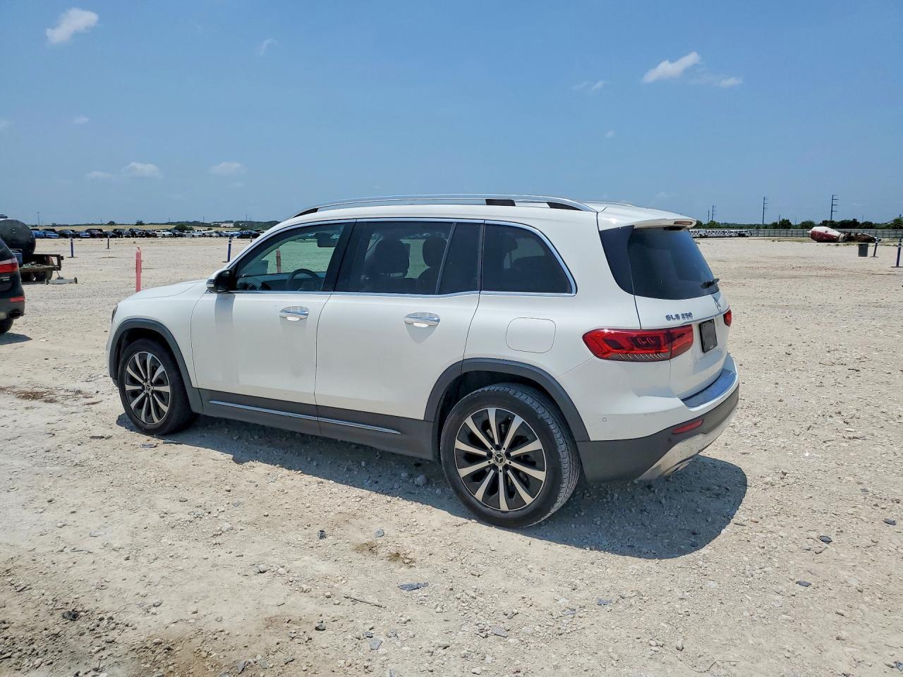 2021 MERCEDES-BENZ GLB-CLASS — фото 2