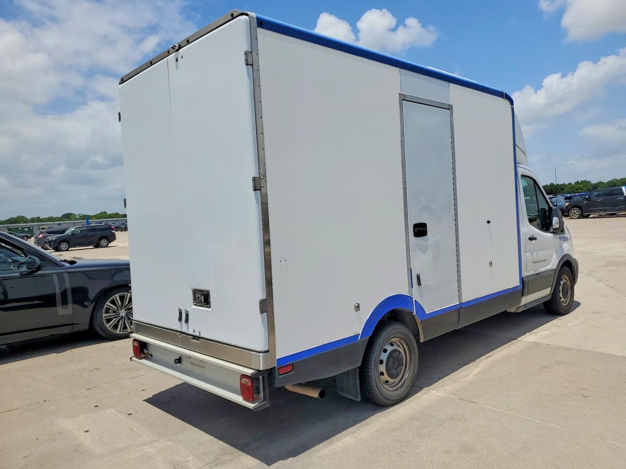 FORD TRANSIT