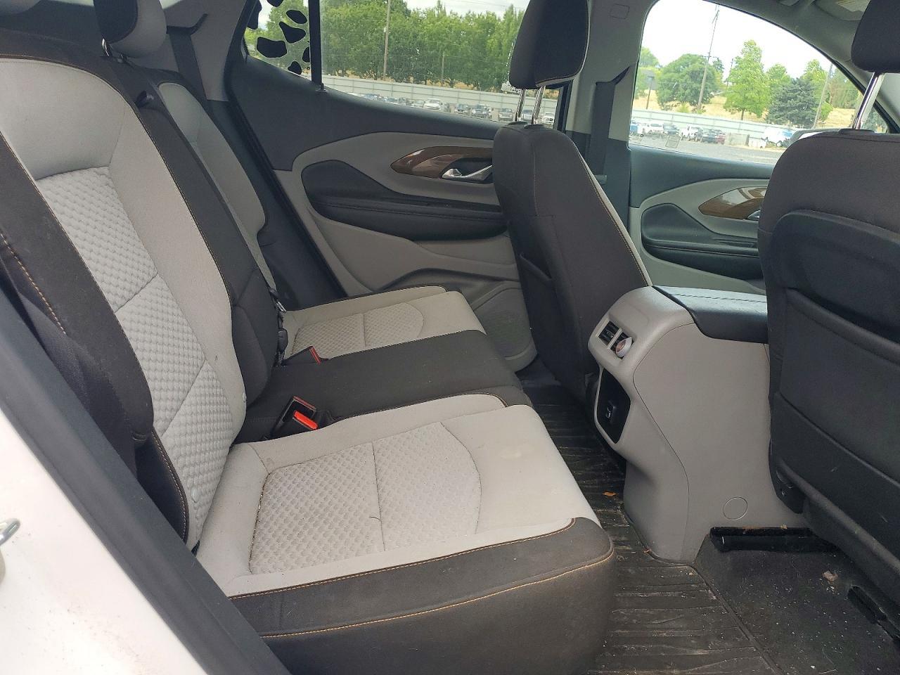 2018 GMC TERRAIN — фото 10
