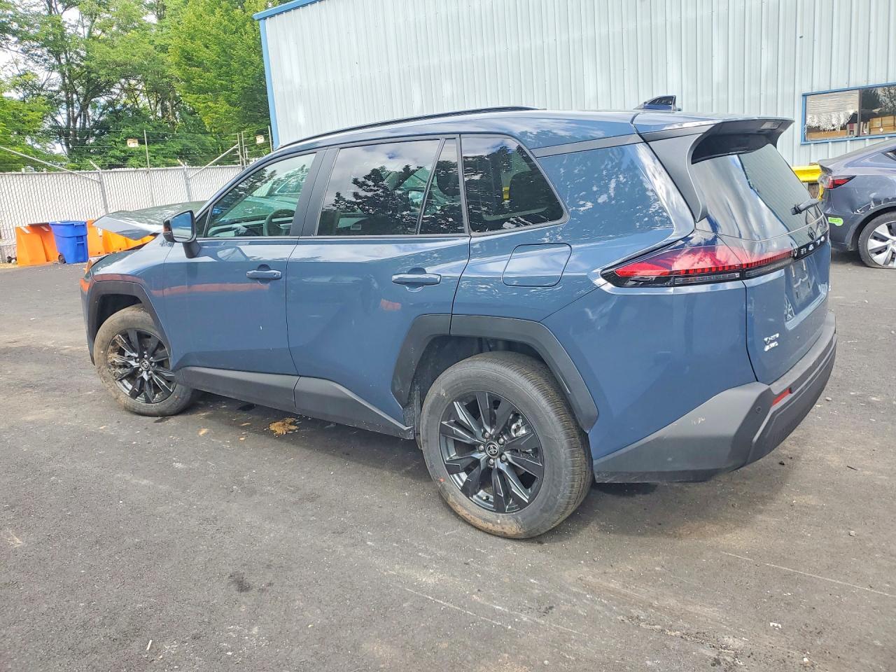 2026 TOYOTA RAV4 HYBRID — фото 2