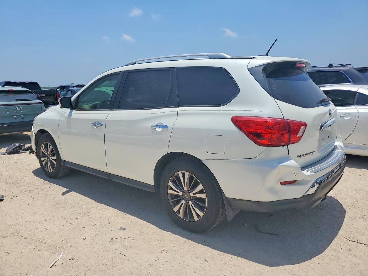2017 NISSAN PATHFINDER — фото 2