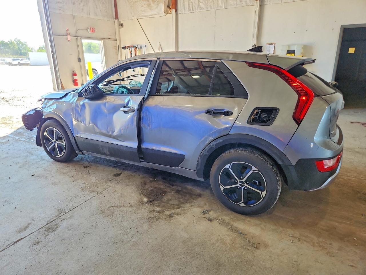 2026 KIA NIRO HYBRID — фото 2
