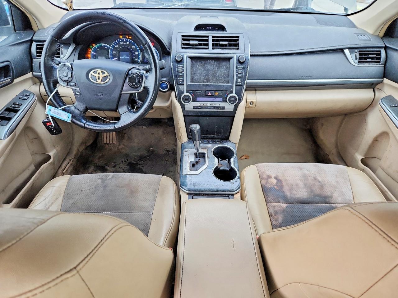 2012 TOYOTA CAMRY HYBRID — фото 8