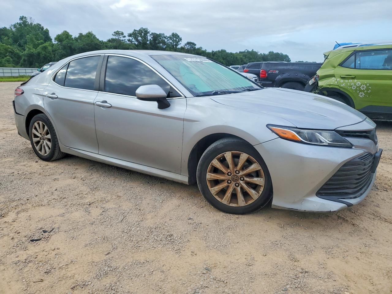 2019 TOYOTA CAMRY — фото 4