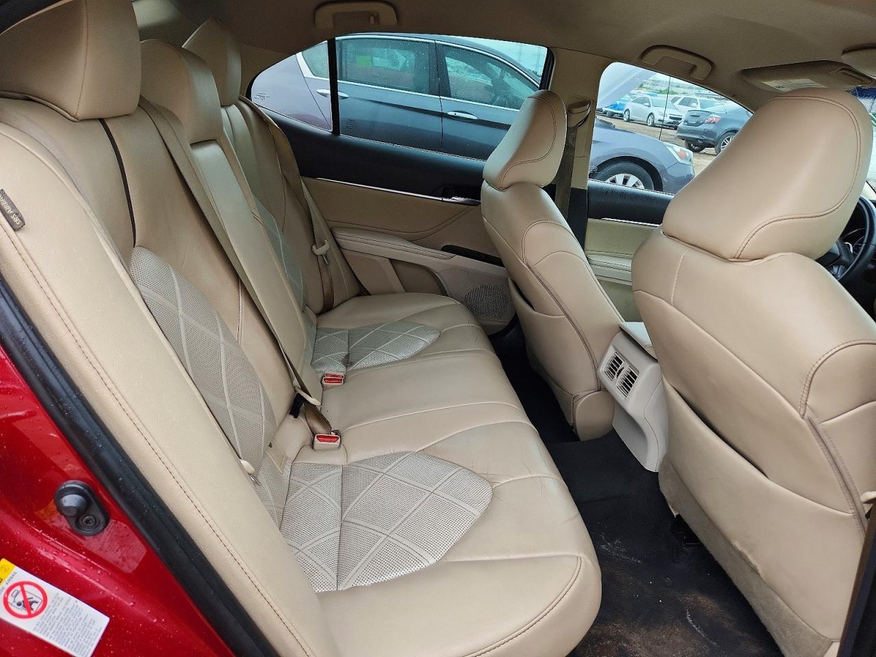 2018 TOYOTA CAMRY HYBRID — фото 10