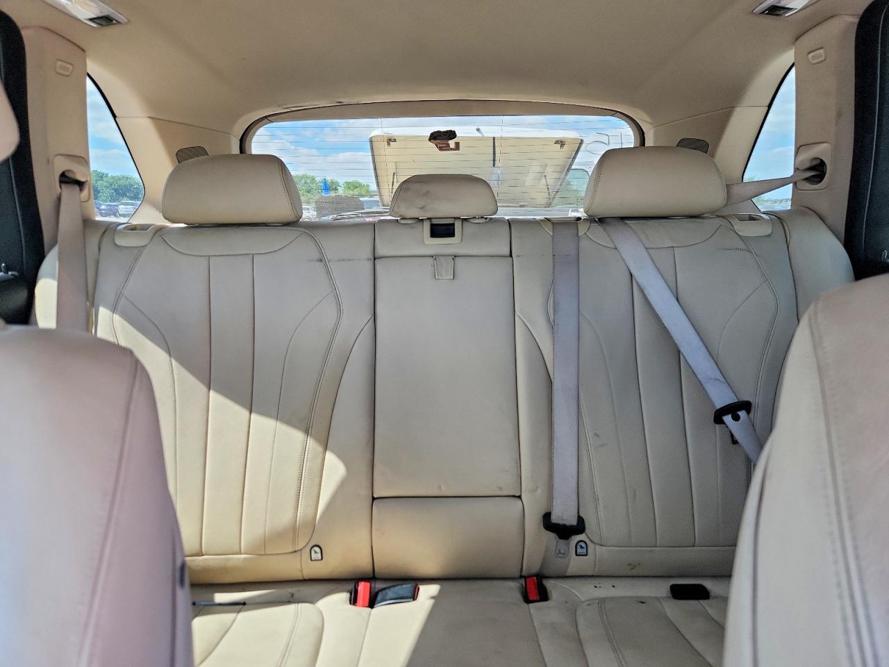 2015 BMW X5 — фото 10