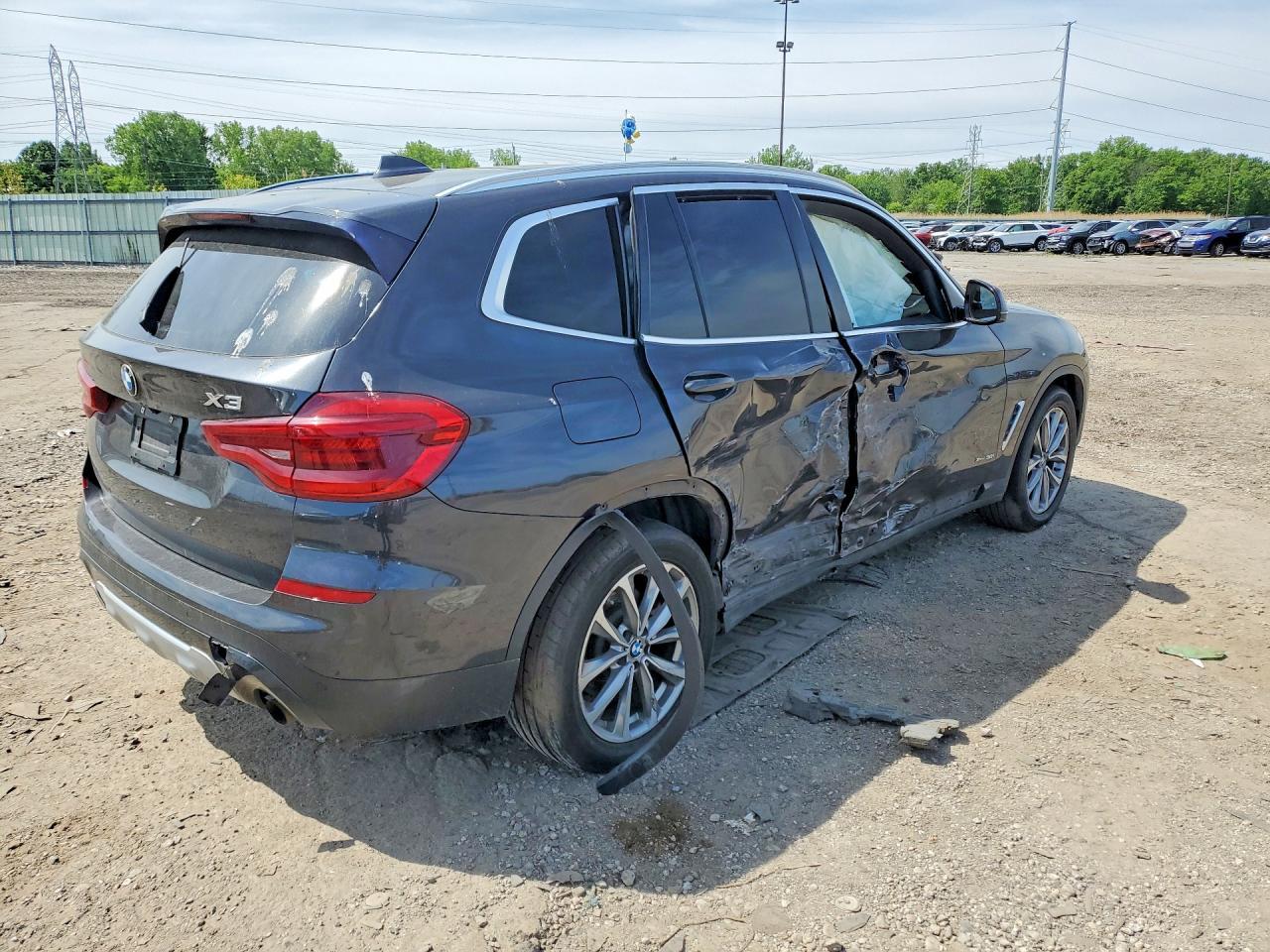 2018 BMW X3 — фото 3