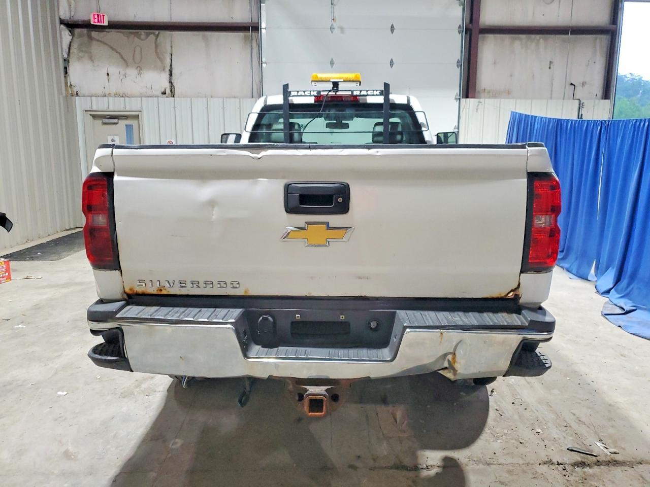 2015 CHEVROLET SILVERADO 3500 — фото 10