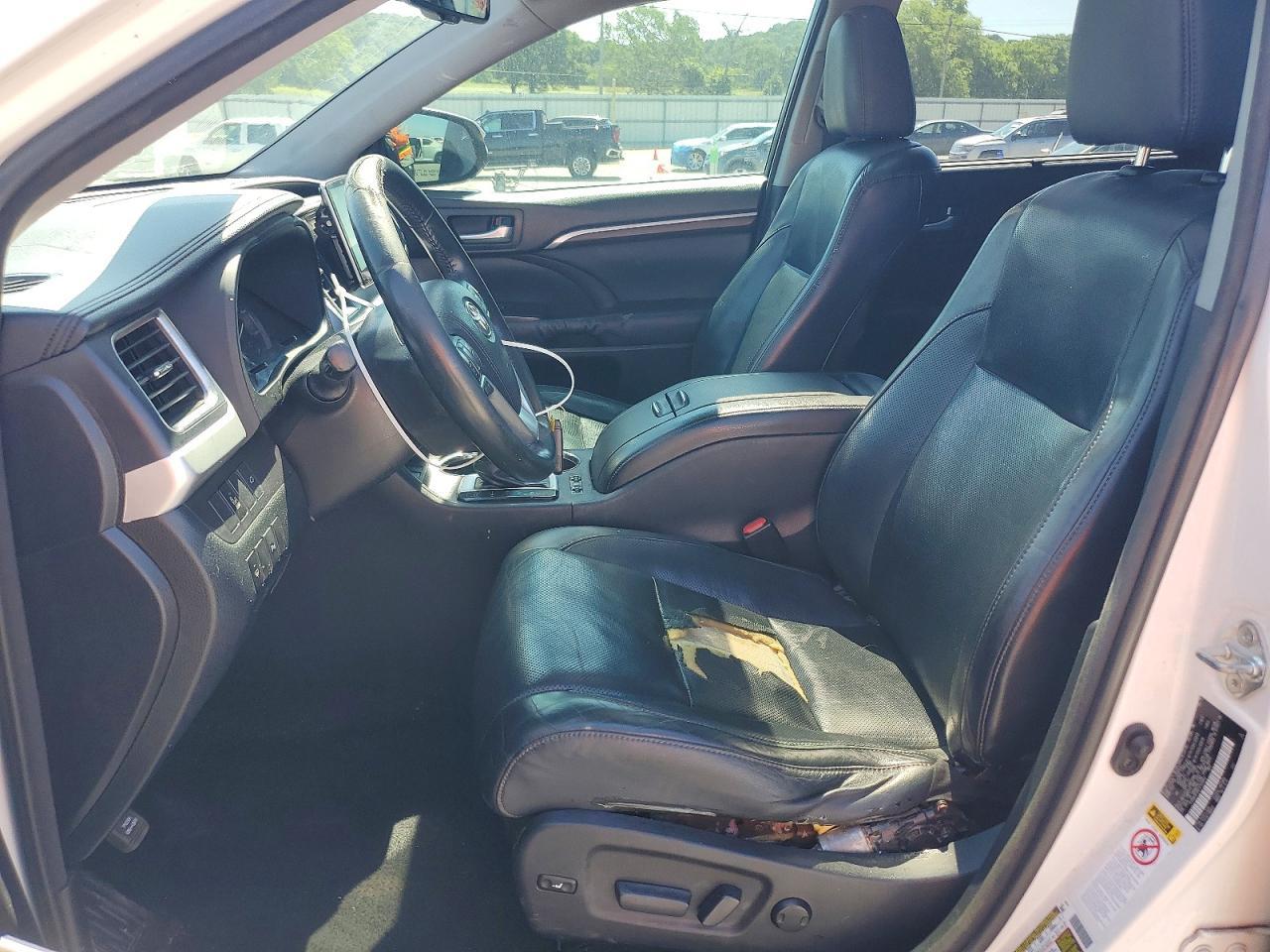2015 TOYOTA HIGHLANDER — фото 7