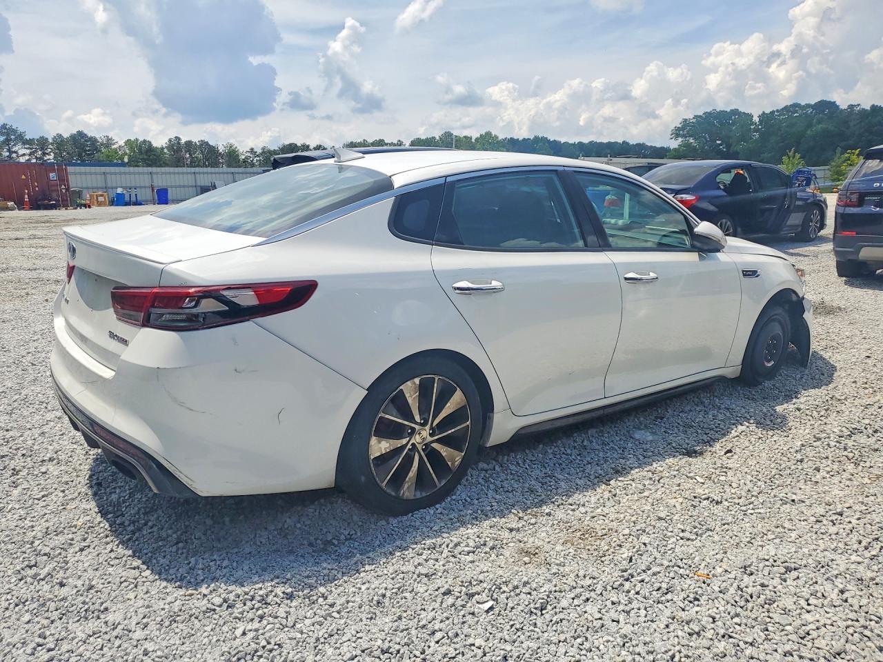 2016 KIA OPTIMA — фото 3