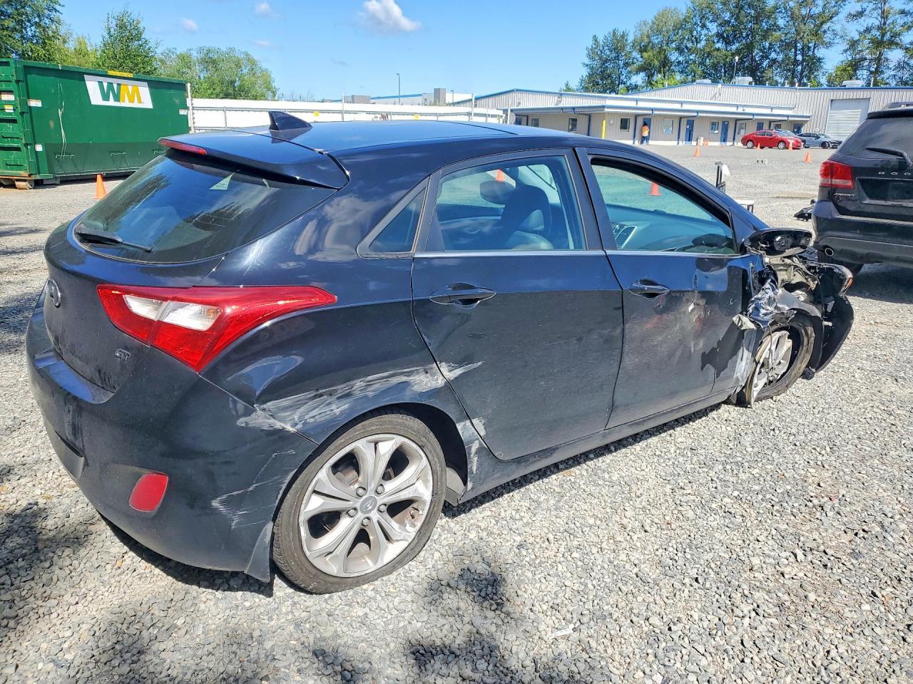 2013 HYUNDAI ELANTRA — фото 3